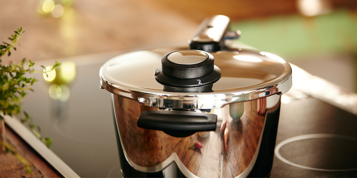 Gesünder und leckerer kochen mit dem Schnellkochtopf Intensiv schmeckende Gerichte mit dem Schnellkochtopf zubereiten
